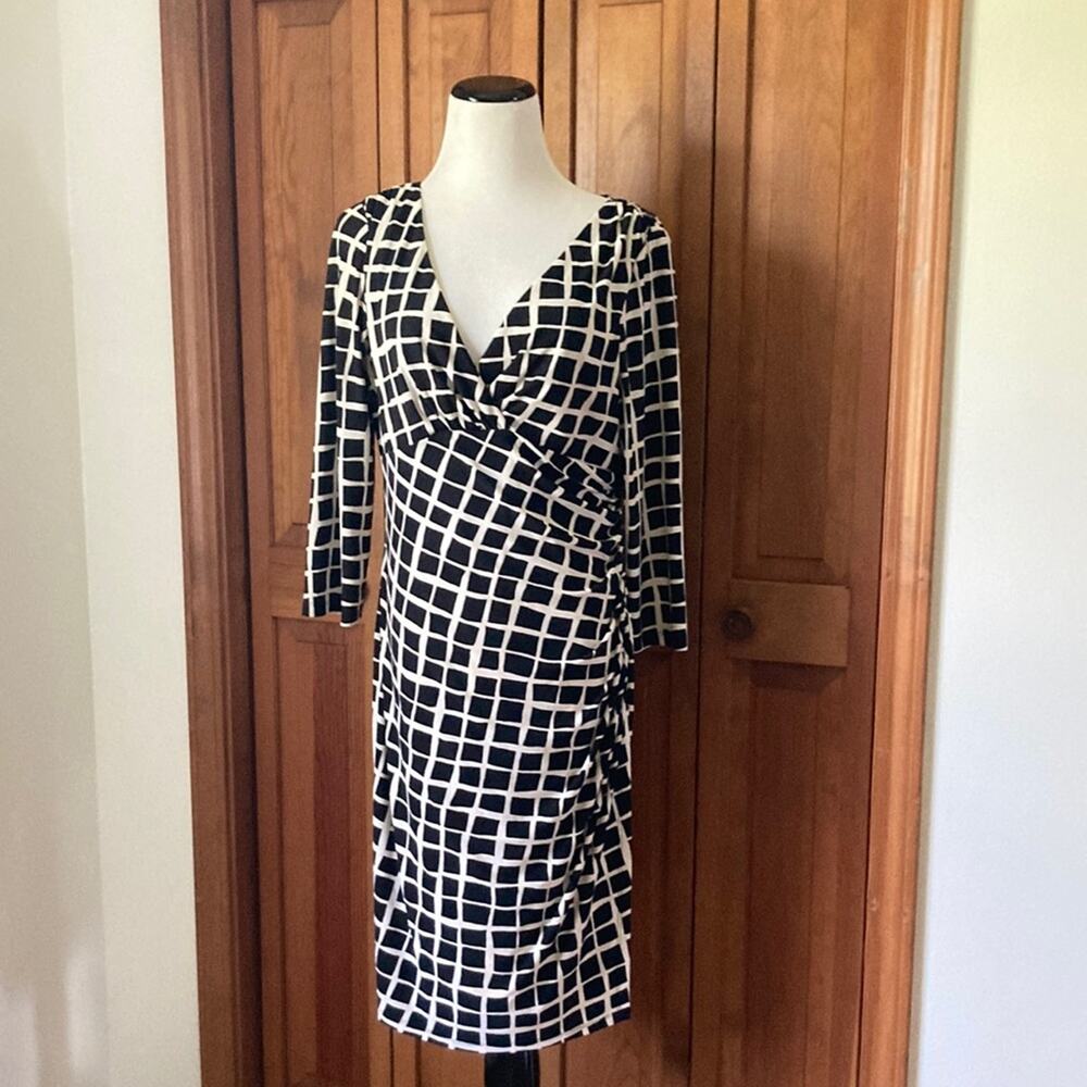 Jessica Howard Black & White Abstract Print Stretch Pullover Dress, Size 12